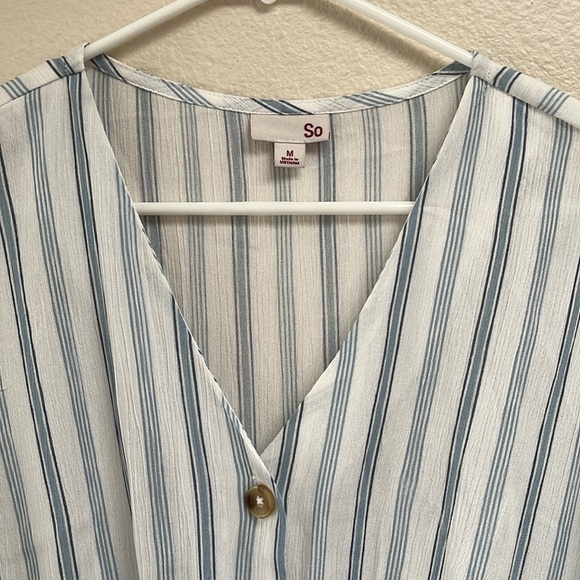 SO Tunic Style Front Twist Blue & White Striped Boho Blouse Top, Size Medium - Picture 3 of 13